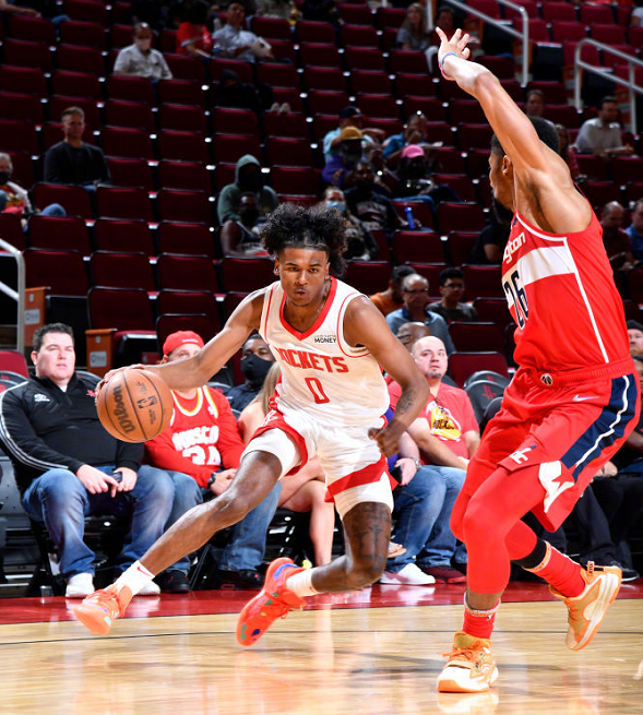 爱游戏-欧超杯倒计时，托特纳姆清晨手感冰凉，细节引发关注，压力陡增，控场能力受关注的简单介绍