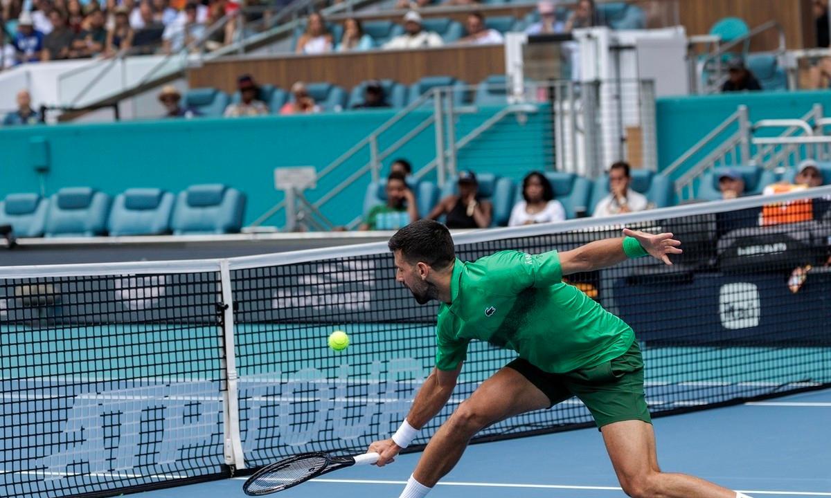 AYX-德约科维奇关键节点问鼎冠军，MAD带队取胜！的简单介绍