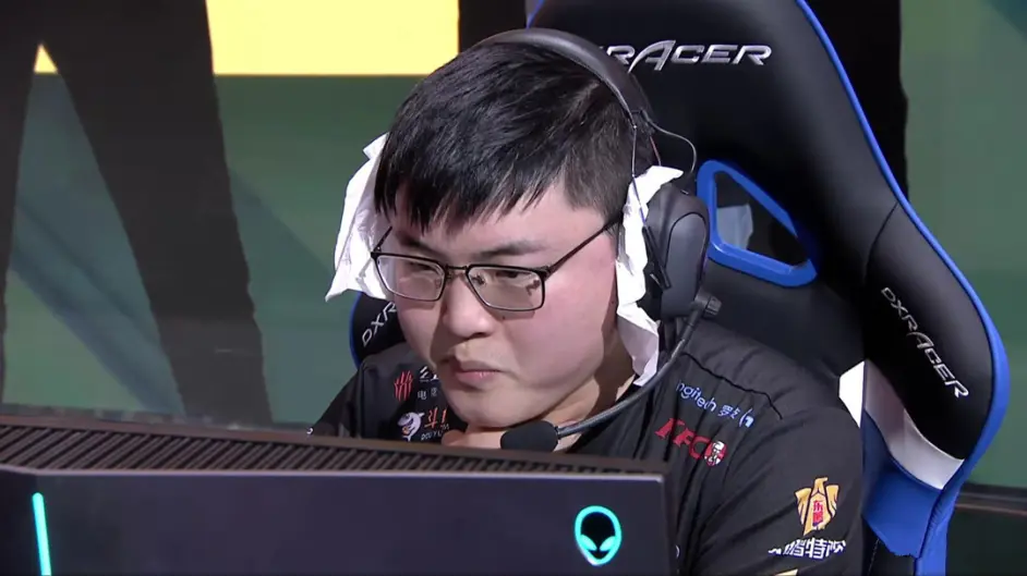 爱游戏体育-巴特勒关键节点回归赛场，RNG带队取胜！的简单介绍