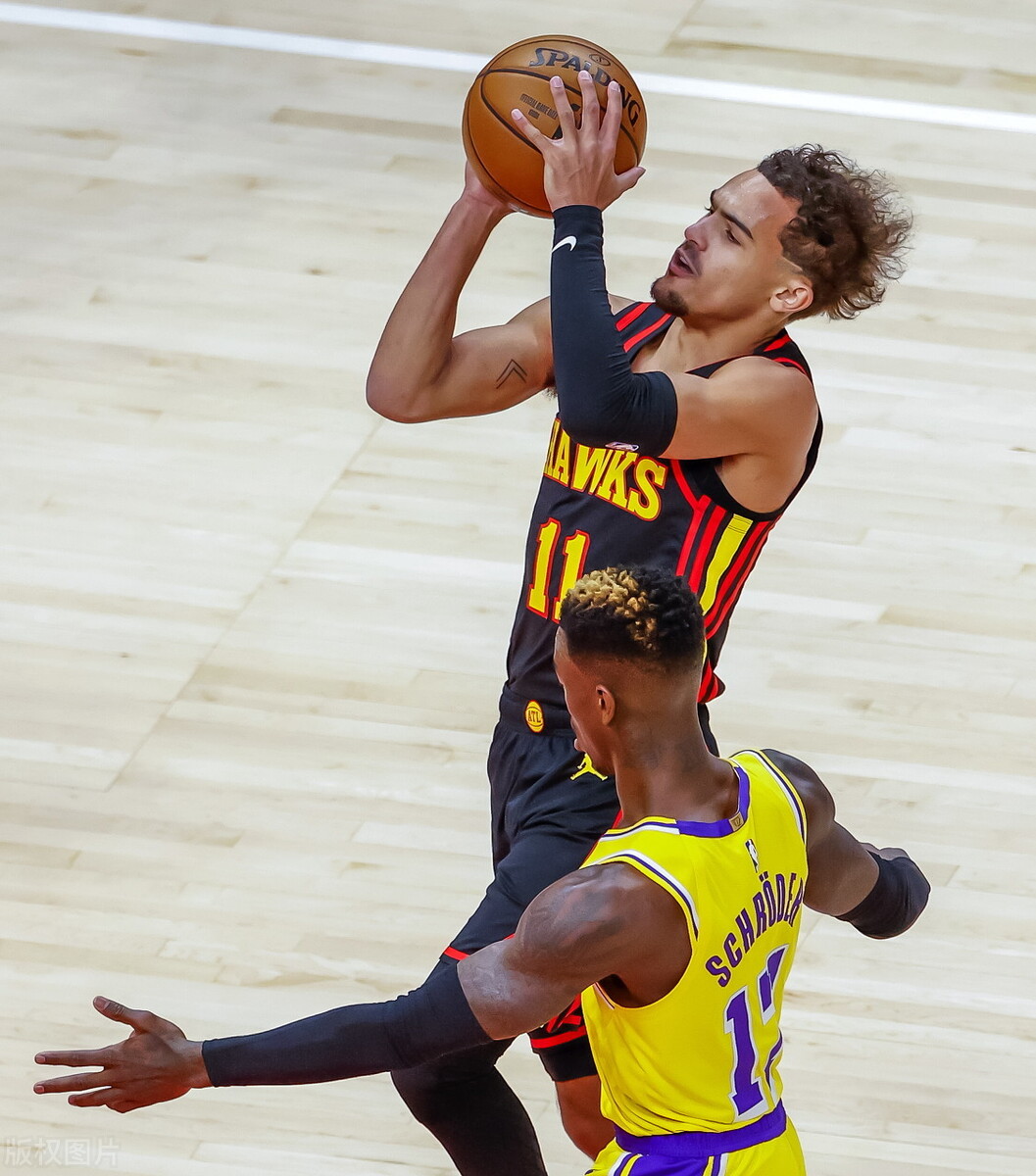 爱游戏体育-关于浓眉哥关键节点精彩发挥，老鹰带队取胜！的信息