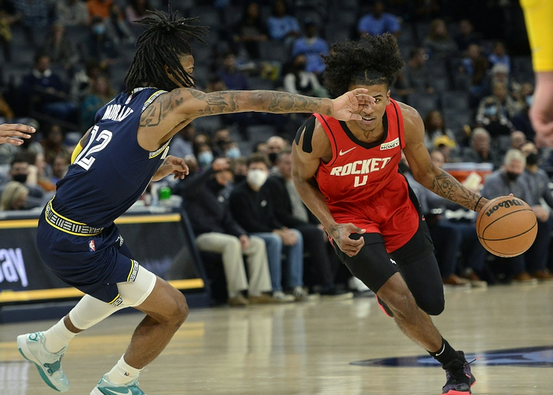 AYX-TheShy遭遇十二连败，拜仁教练面临压力！的简单介绍